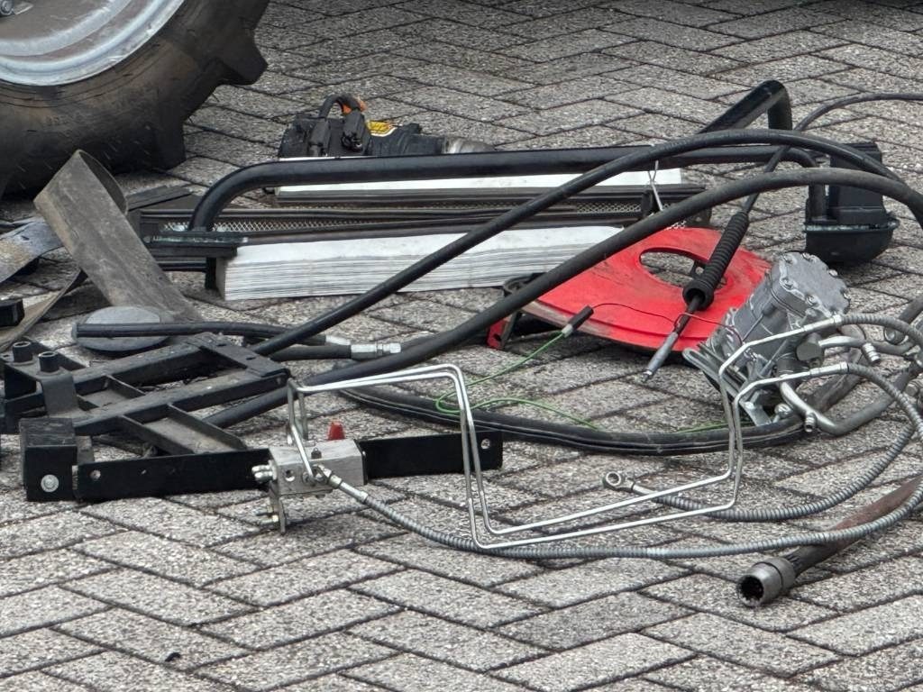 Same (Argon) / SDF Parts!! - Tracteur agricole: photos 5 Same (Argon) / SDF Parts!! - Tracteur agricole: photos 5