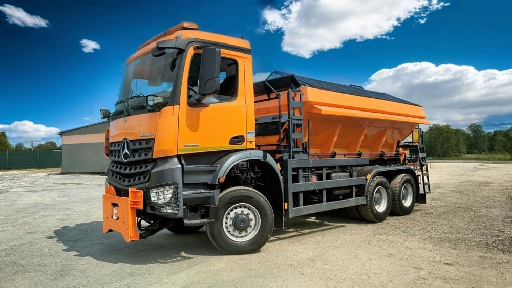 Mercedes-Benz AROCS 3333 6x6 - Camion: photos 3 Mercedes-Benz AROCS 3333 6x6 - Camion: photos 3