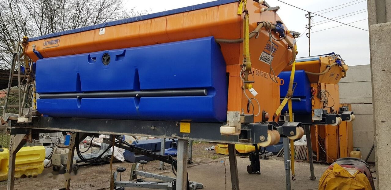 Epandeur de sable pour Véhicule de voirie/ Spécial Schmidt Solarko piaskarka SCHMIDT STRATOS 5m3: photos 10