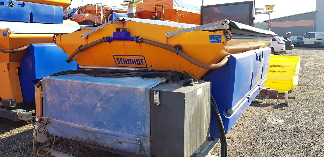 Epandeur de sable pour Véhicule de voirie/ Spécial Schmidt Solarko piaskarka SCHMIDT STRATOS 5m3: photos 12