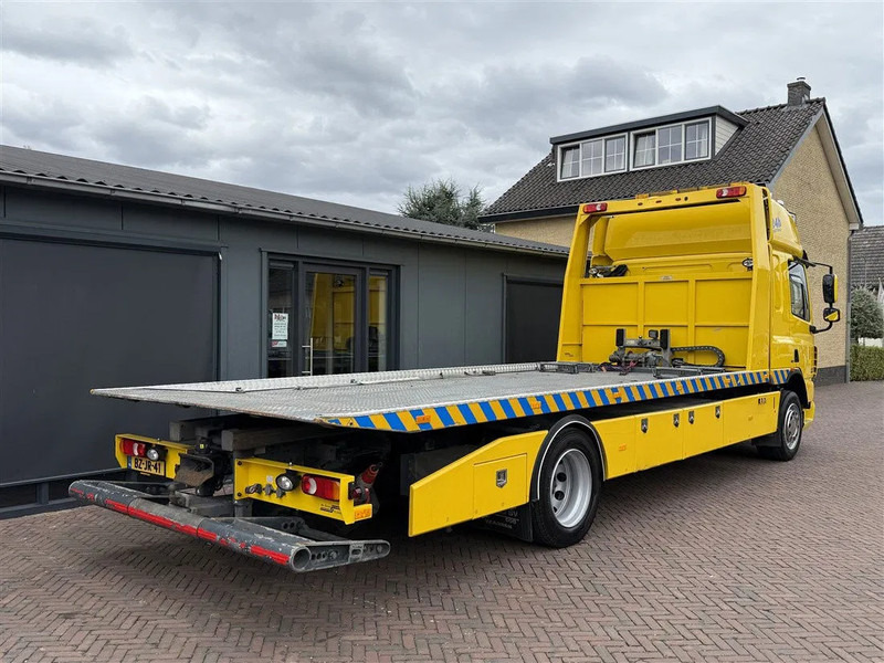 DAF CF 65.300 Towtruck Depannage Lier Brille Sleeper 640x242x104 cm - Remorqueuse: photos 4 DAF CF 65.300 Towtruck Depannage Lier Brille Sleeper 640x242x104 cm - Remorqueuse: photos 4