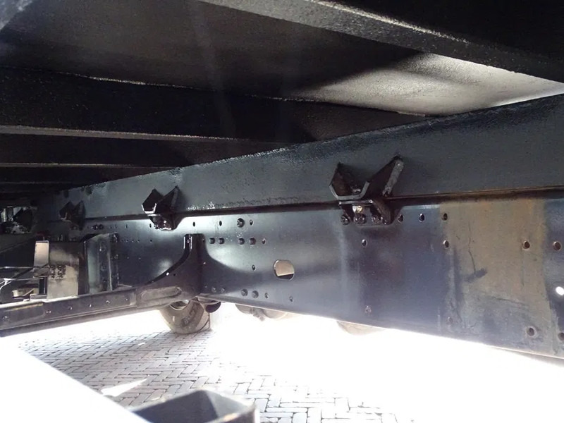 MAN TGM 18.290 Open Laadbak Kooiaap Aansluiting 11 Ton laadvermogen - crédit-bail MAN TGM 18.290 Open Laadbak Kooiaap Aansluiting 11 Ton laadvermogen: photos 13 MAN TGM 18.290 Open Laadbak Kooiaap Aansluiting 11 Ton laadvermogen - crédit-bail MAN TGM 18.290 Open Laadbak Kooiaap Aansluiting 11 Ton laadvermogen: photos 13