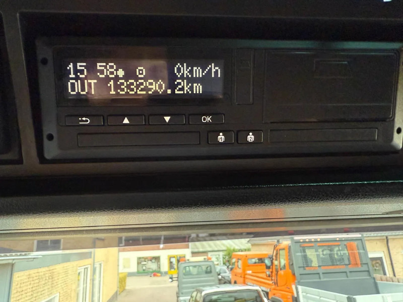 MAN TGX 26.470 Haakarm VDL 21.T XLX Bed Fridge Smart Select - crédit-bail MAN TGX 26.470 Haakarm VDL 21.T XLX Bed Fridge Smart Select: photos 12 MAN TGX 26.470 Haakarm VDL 21.T XLX Bed Fridge Smart Select - crédit-bail MAN TGX 26.470 Haakarm VDL 21.T XLX Bed Fridge Smart Select: photos 12