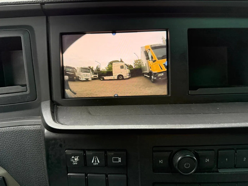 MAN TGX 26.470 Haakarm VDL 21.T XLX Bed Fridge Smart Select - crédit-bail MAN TGX 26.470 Haakarm VDL 21.T XLX Bed Fridge Smart Select: photos 16 MAN TGX 26.470 Haakarm VDL 21.T XLX Bed Fridge Smart Select - crédit-bail MAN TGX 26.470 Haakarm VDL 21.T XLX Bed Fridge Smart Select: photos 16