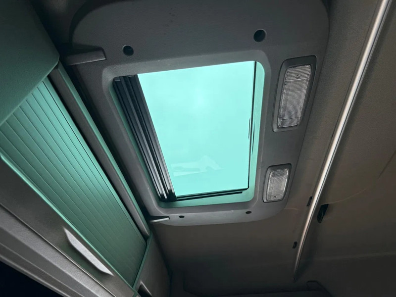 MAN TGX 26.470 Haakarm VDL 21.T XLX Bed Fridge Smart Select - crédit-bail MAN TGX 26.470 Haakarm VDL 21.T XLX Bed Fridge Smart Select: photos 11 MAN TGX 26.470 Haakarm VDL 21.T XLX Bed Fridge Smart Select - crédit-bail MAN TGX 26.470 Haakarm VDL 21.T XLX Bed Fridge Smart Select: photos 11