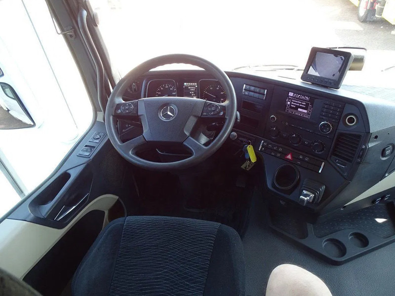 Mercedes-Benz Actros 2636 BDF OPEN LAADBAK CAMERA 380dKM - Camion plateau: photos 5 Mercedes-Benz Actros 2636 BDF OPEN LAADBAK CAMERA 380dKM - Camion plateau: photos 5
