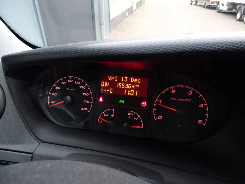 Iveco Daily 35.210 PK Be Trekker 10.4 Ton Airco - Tracteur routier: photos 4 Iveco Daily 35.210 PK Be Trekker 10.4 Ton Airco - Tracteur routier: photos 4