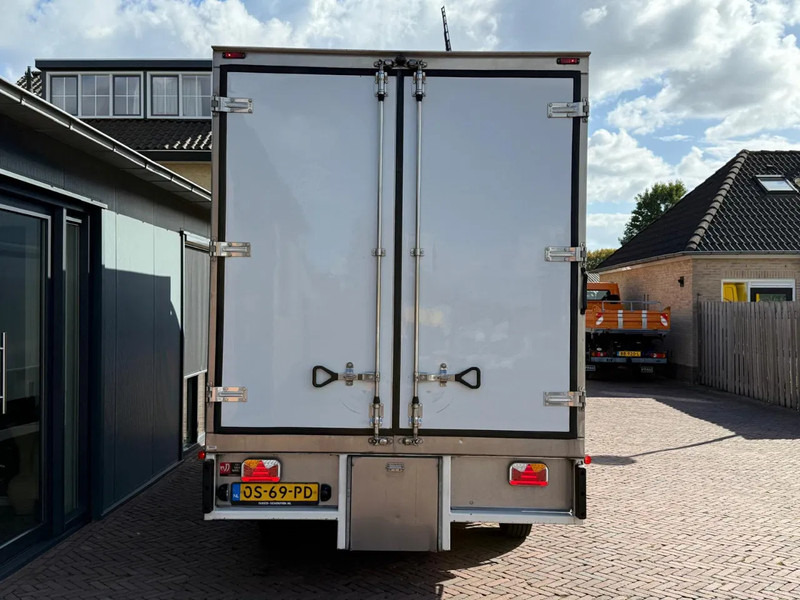 Iveco Daily 40C18 3.0 180PK Aut.Clixtar Koeler 2.6 ton Laadvm. BE License - Tracteur routier: photos 4 Iveco Daily 40C18 3.0 180PK Aut.Clixtar Koeler 2.6 ton Laadvm. BE License - Tracteur routier: photos 4