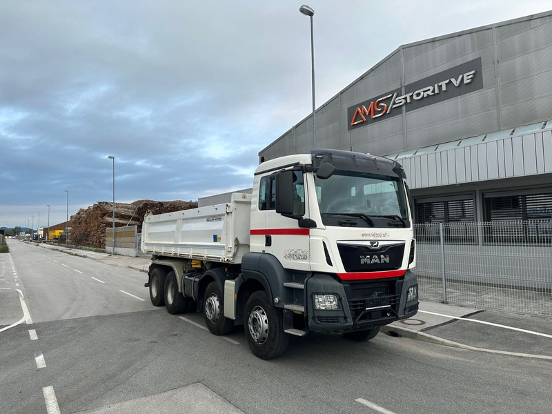 MAN TGS 35.500 8X4 BB - Camion benne: photos 1 MAN TGS 35.500 8X4 BB - Camion benne: photos 1