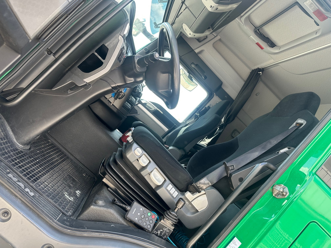 MAN TGS 18.440 4X2 BLS euro 6 - Tracteur routier: photos 5 MAN TGS 18.440 4X2 BLS euro 6 - Tracteur routier: photos 5