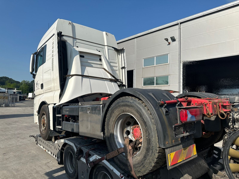 MAN TGX 18.500 4X4 Hydrodrive OKVARA MOTORJA - Tracteur routier: photos 3 MAN TGX 18.500 4X4 Hydrodrive OKVARA MOTORJA - Tracteur routier: photos 3
