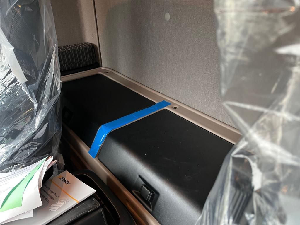 Camion à rideaux coulissants DAF XB 290 FA 16 to Pritsche Schiebeplane LBW: photos 8 Camion à rideaux coulissants DAF XB 290 FA 16 to Pritsche Schiebeplane LBW: photos 8