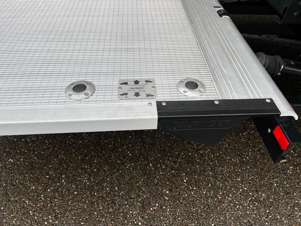 Camion à rideaux coulissants DAF XB 290 FA 16 to Pritsche Schiebeplane LBW: photos 9 Camion à rideaux coulissants DAF XB 290 FA 16 to Pritsche Schiebeplane LBW: photos 9