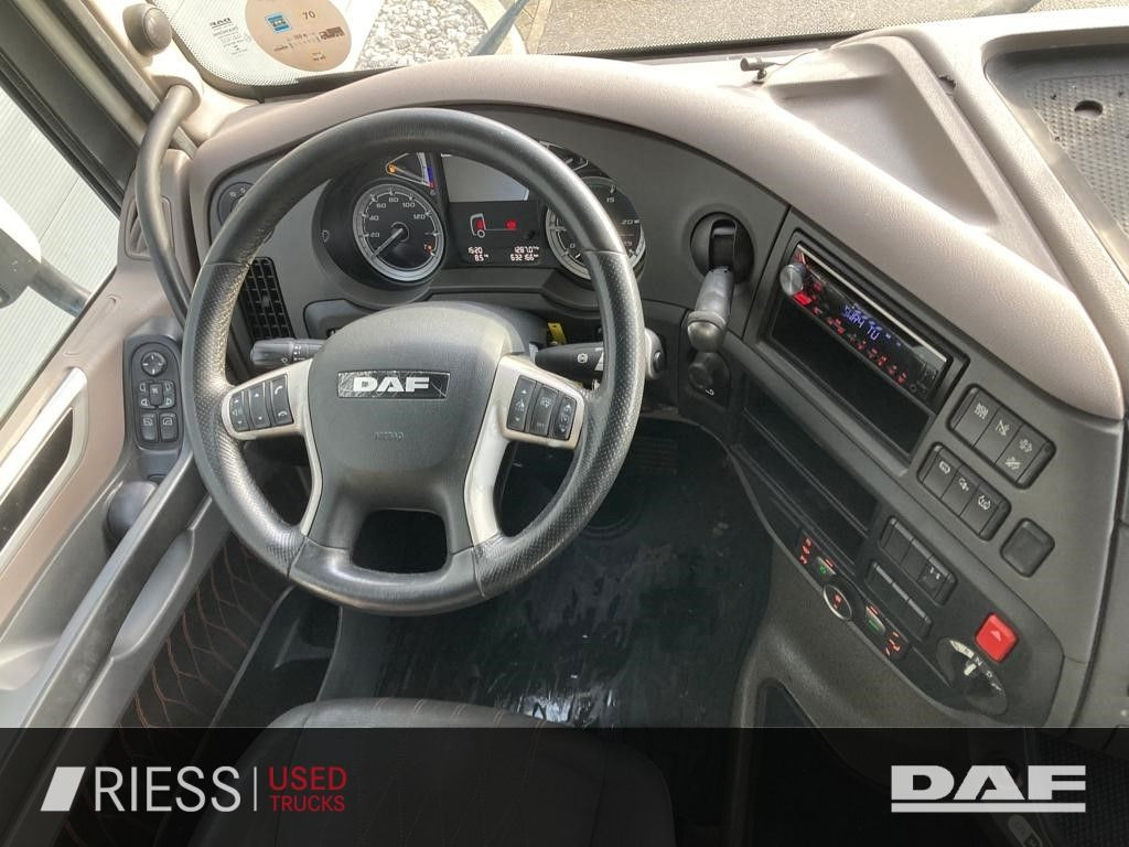 Tracteur routier DAF XF 480 FT Super Space Cab Intarder / Nebenantrie DAF XF 480 FT Super Space Cab Intarder / Nebenantrie: photos 12 Tracteur routier DAF XF 480 FT Super Space Cab Intarder / Nebenantrie DAF XF 480 FT Super Space Cab Intarder / Nebenantrie: photos 12