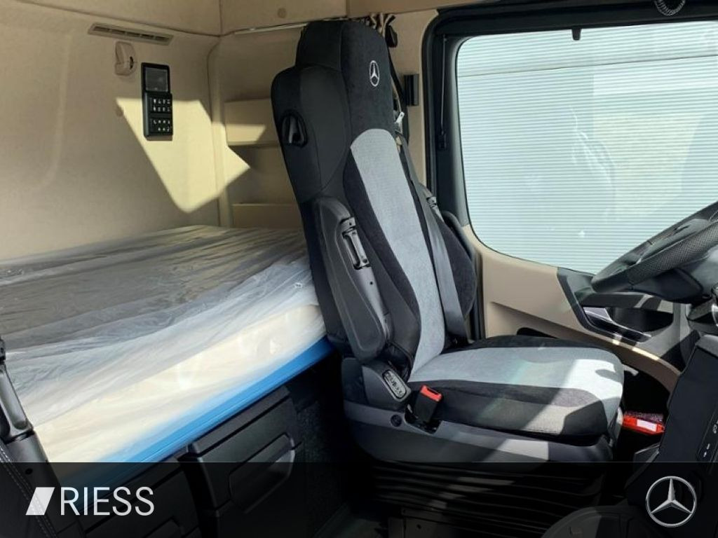 Tracteur routier Mercedes-Benz Actros 1853 LS: photos 6