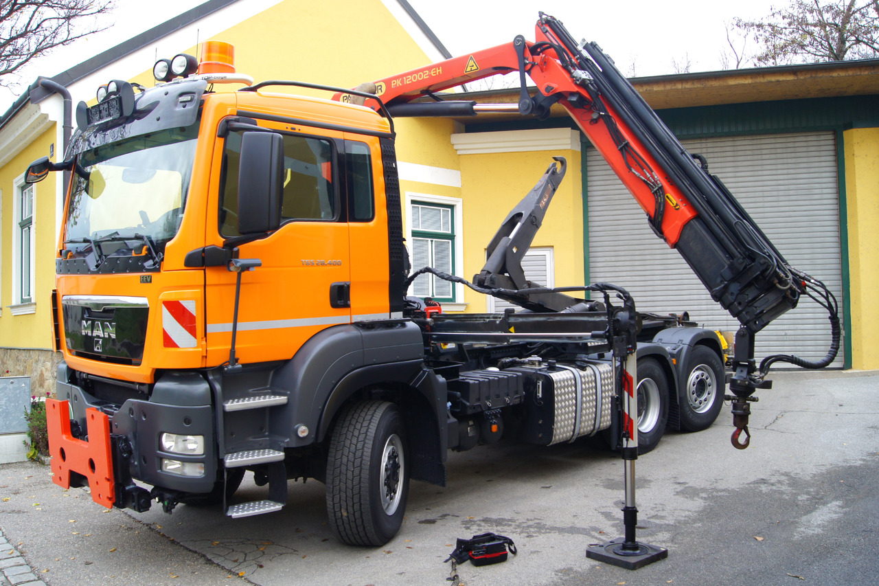 MAN TGS 28.400 BL 6x4-4/TÜV/PK12002/PALIFT/Winterdienst/Salzstreuer/Streuer/Schneepflug - Engin de déneigement: photos 2 MAN TGS 28.400 BL 6x4-4/TÜV/PK12002/PALIFT/Winterdienst/Salzstreuer/Streuer/Schneepflug - Engin de déneigement: photos 2
