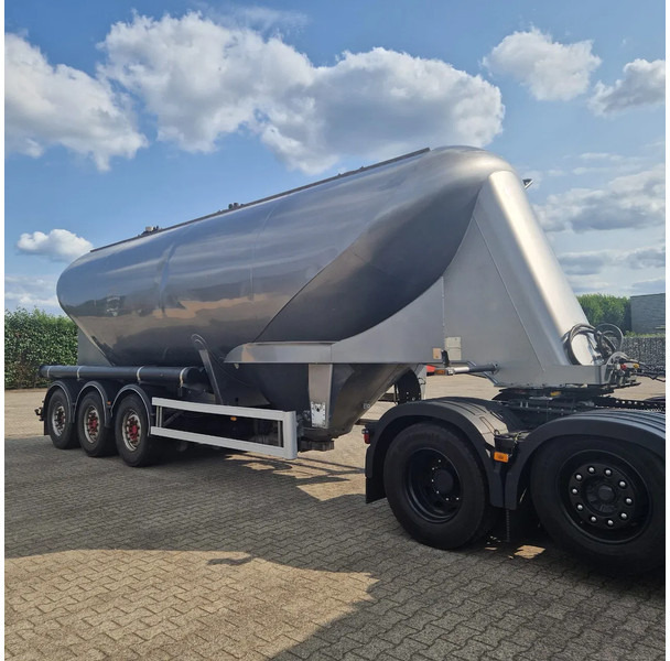Zvvz 38000 liter aluminium GMP, veevoeder onderlosser met Vogelsang pomp - Semi-remorque citerne: photos 5 Zvvz 38000 liter aluminium GMP, veevoeder onderlosser met Vogelsang pomp - Semi-remorque citerne: photos 5