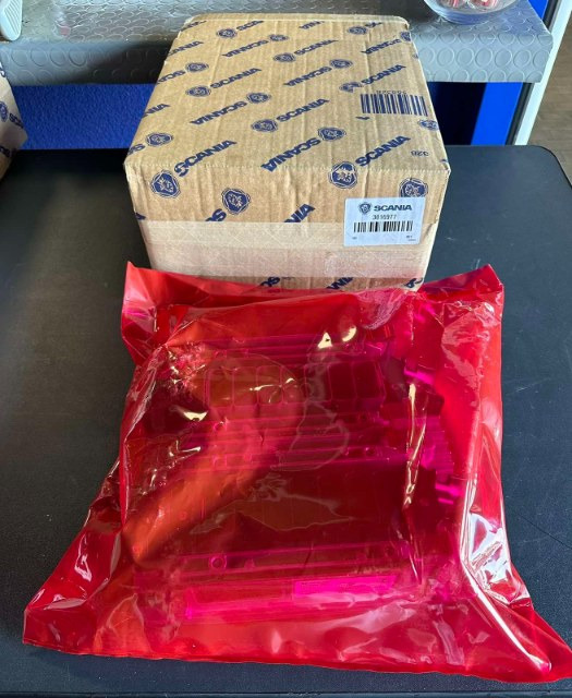 SCANIA ECU EMS DC13.147 S8 Euro6 3016977 - Bloc de gestion pour Camion: photos 3 SCANIA ECU EMS DC13.147 S8 Euro6 3016977 - Bloc de gestion pour Camion: photos 3