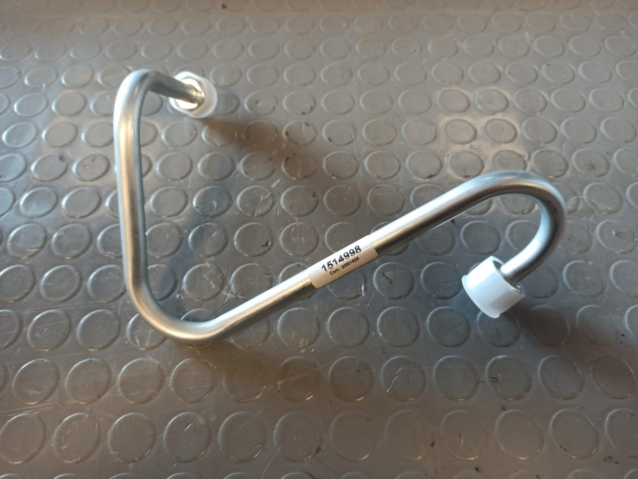 SCANIA FUEL PIPE 1514998 - Préparation du carburant pour Camion: photos 1 SCANIA FUEL PIPE 1514998 - Préparation du carburant pour Camion: photos 1