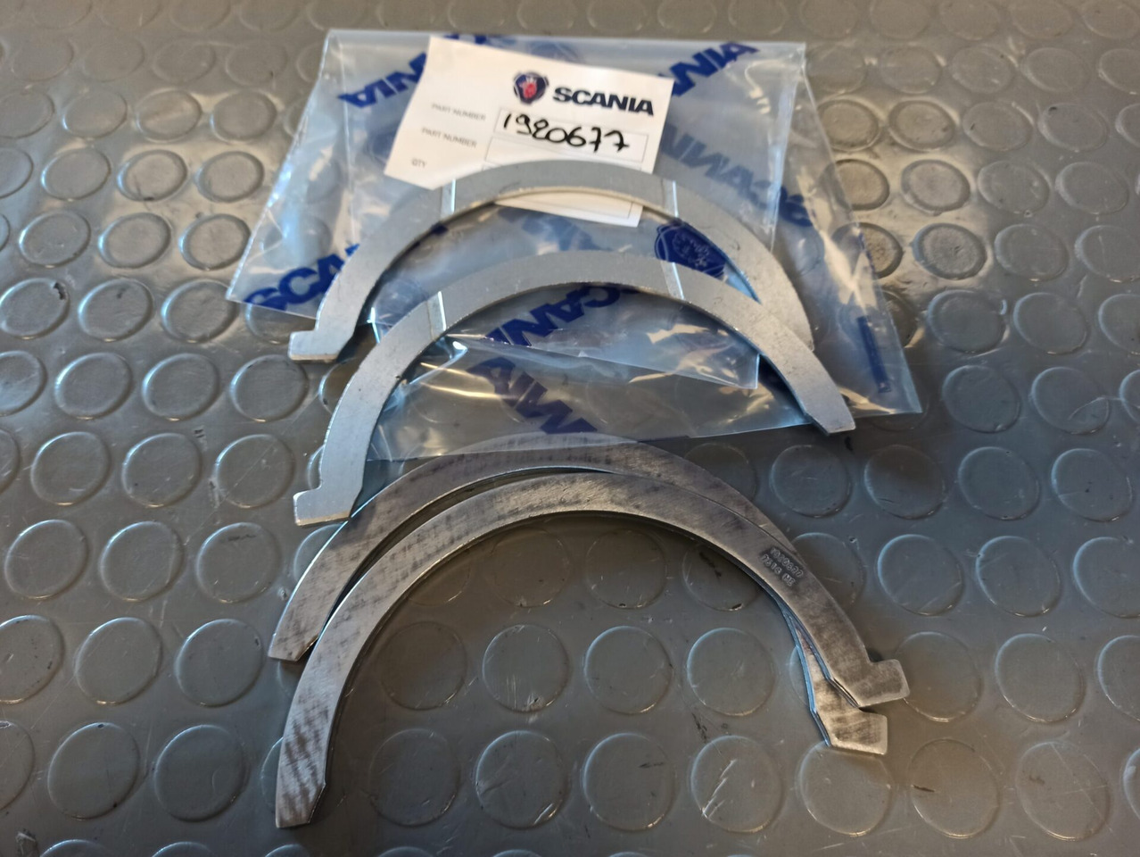 SCANIA THRUST BEARING - 1920677 - Coussinets de moteur pour Camion: photos 1 SCANIA THRUST BEARING - 1920677 - Coussinets de moteur pour Camion: photos 1