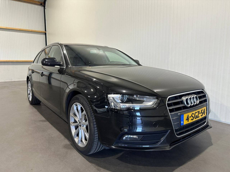 Berline Audi A4 AVANT Business Edition: photos 19