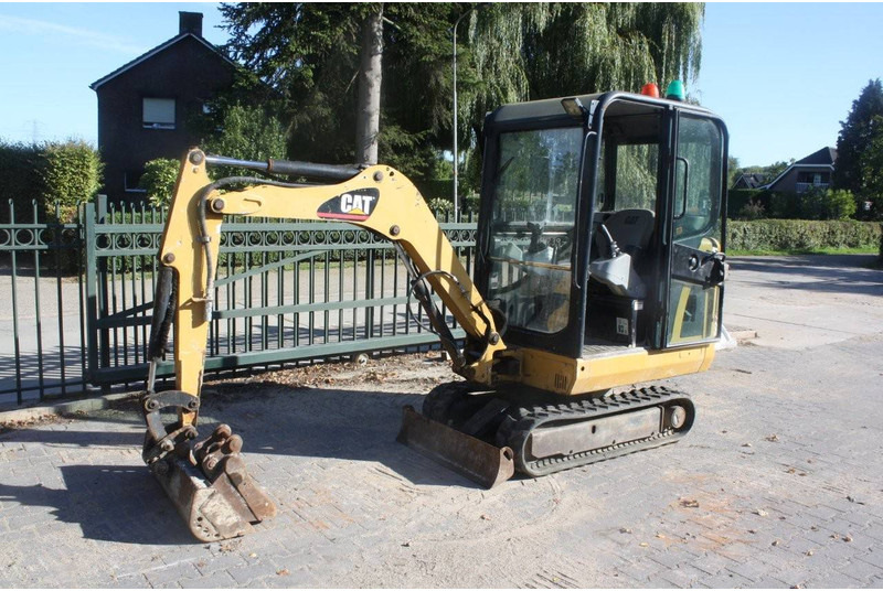Caterpillar 301.6C - Mini pelle: photos 2 Caterpillar 301.6C - Mini pelle: photos 2