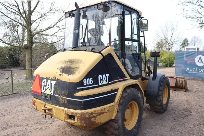 Caterpillar 906 - Chargeuse sur pneus: photos 5 Caterpillar 906 - Chargeuse sur pneus: photos 5