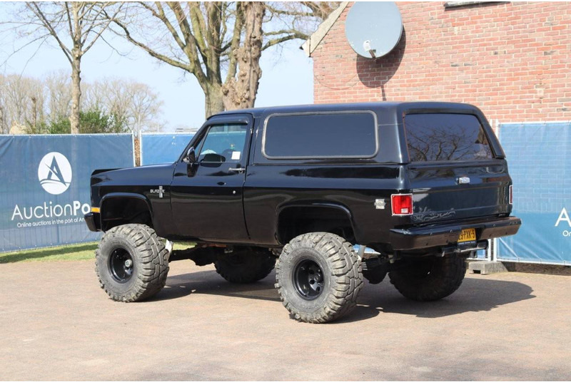 Chevrolet Blazer - Voiture: photos 3 Chevrolet Blazer - Voiture: photos 3