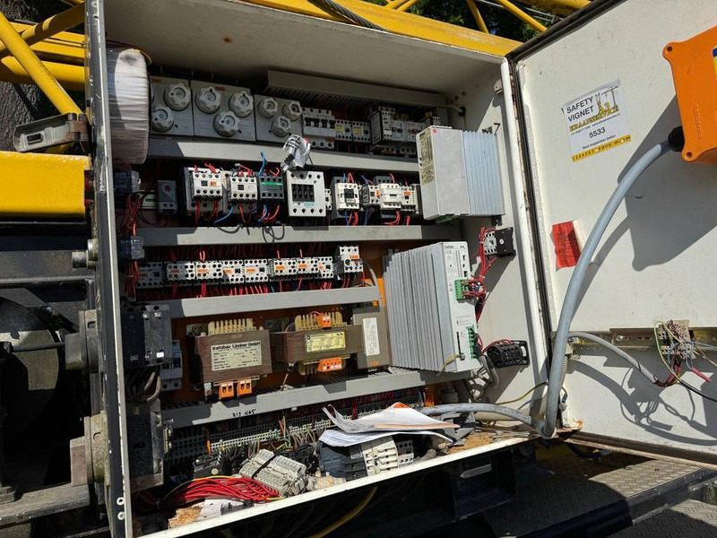 Camion grue DAF 2500: photos 7