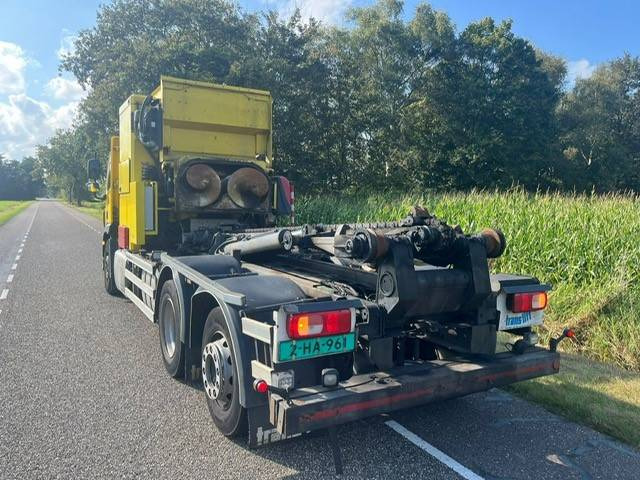 DAF CF290 - Camion fourgon: photos 4 DAF CF290 - Camion fourgon: photos 4