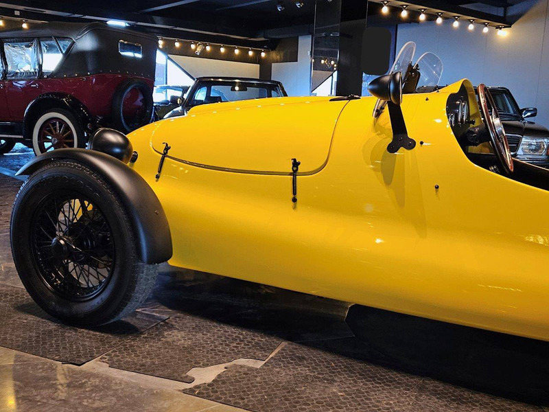 Ferrari Vintage Racer Ferrari-hommage Triumph - Berline: photos 5 Ferrari Vintage Racer Ferrari-hommage Triumph - Berline: photos 5