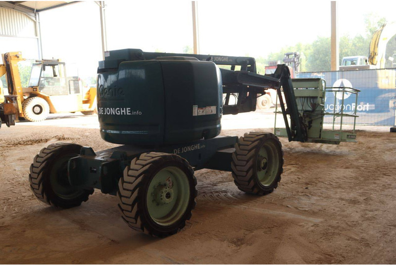 Nacelle articulée Genie Z-45/25: photos 6 Nacelle articulée Genie Z-45/25: photos 6