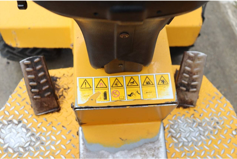 Chargeuse sur pneus Giant V451T: photos 18