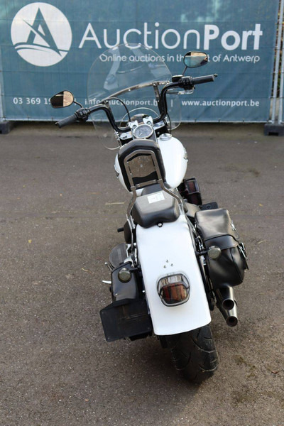 Harley-Davidson Fatboy LO - Motocyclette: photos 5 Harley-Davidson Fatboy LO - Motocyclette: photos 5