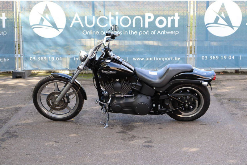 Harley-Davidson Softail Night Train - Motocyclette: photos 2 Harley-Davidson Softail Night Train - Motocyclette: photos 2