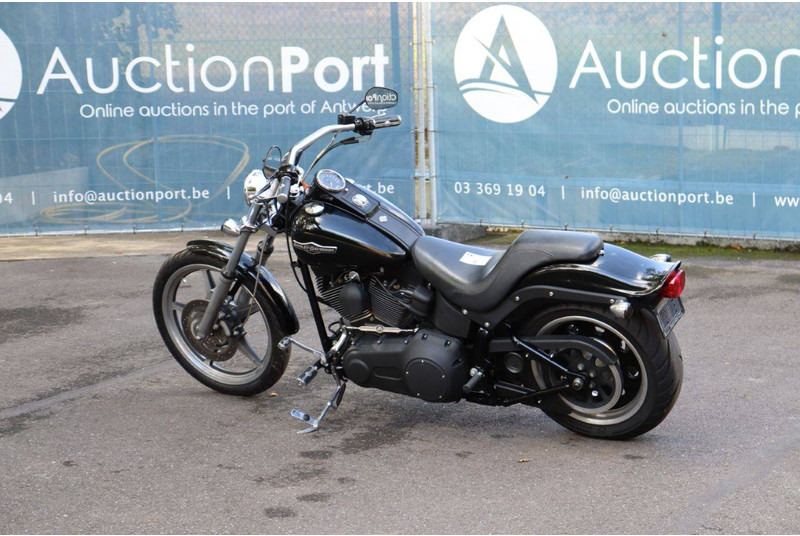 Harley-Davidson Softail Night Train - Motocyclette: photos 3 Harley-Davidson Softail Night Train - Motocyclette: photos 3