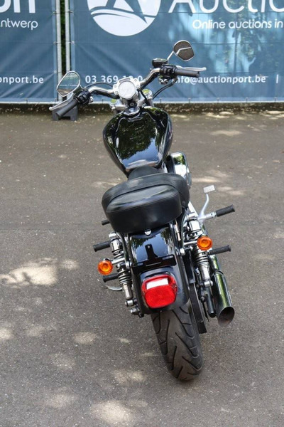 Harley-Davidson Sportster XL883 - Motocyclette: photos 5 Harley-Davidson Sportster XL883 - Motocyclette: photos 5