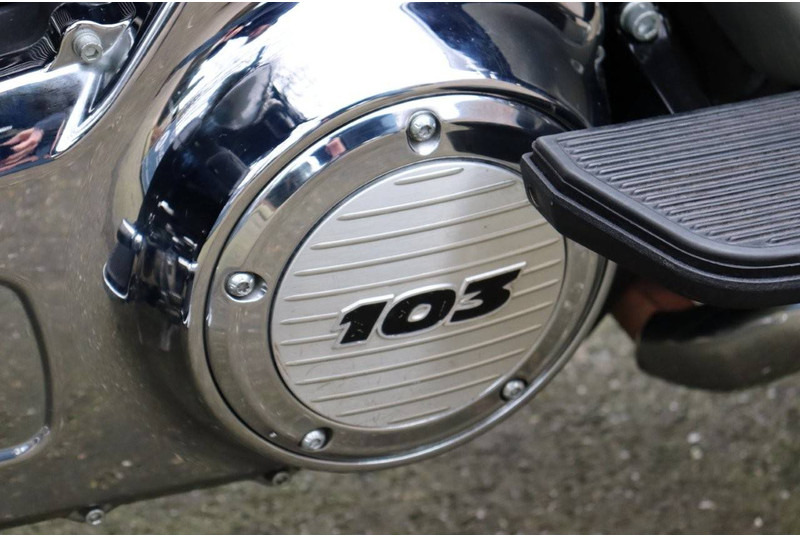 Motocyclette Harley-Davidson Ultra Classic: photos 18