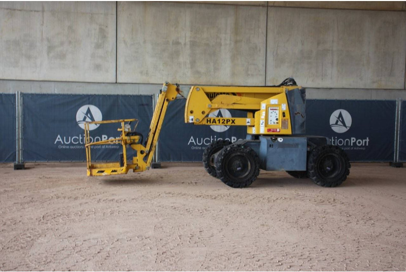 Haulotte HA12PX - Nacelle articulée: photos 1 Haulotte HA12PX - Nacelle articulée: photos 1