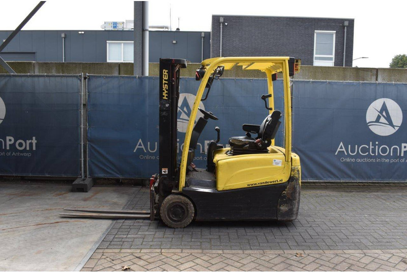 Hyster J1.6XNT - Chariot élévateur électrique: photos 2 Hyster J1.6XNT - Chariot élévateur électrique: photos 2