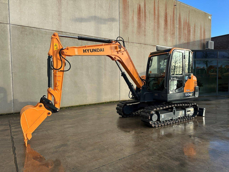 Hyundai R60VS - Pelle sur chenille: photos 1 Hyundai R60VS - Pelle sur chenille: photos 1