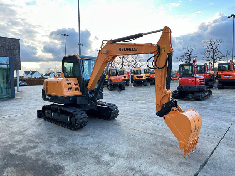 Hyundai R60VS - Pelle sur chenille: photos 3 Hyundai R60VS - Pelle sur chenille: photos 3