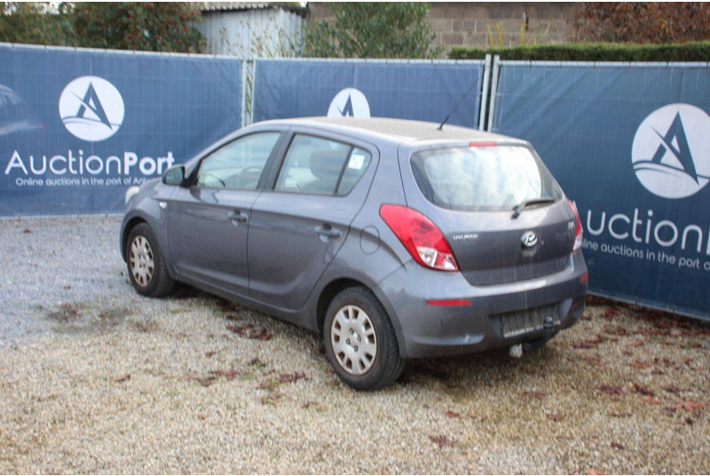 Hyundai i20 - Berline: photos 3 Hyundai i20 - Berline: photos 3