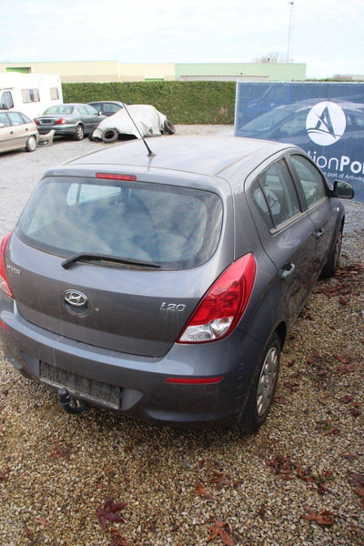 Hyundai i20 - Berline: photos 5 Hyundai i20 - Berline: photos 5