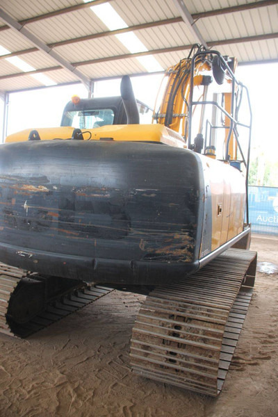 JCB JS130LC - Pelle sur chenille: photos 5 JCB JS130LC - Pelle sur chenille: photos 5