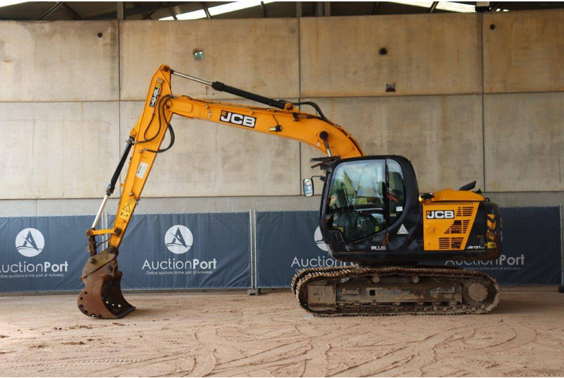 JCB JS131LC - Pelle sur chenille: photos 2 JCB JS131LC - Pelle sur chenille: photos 2