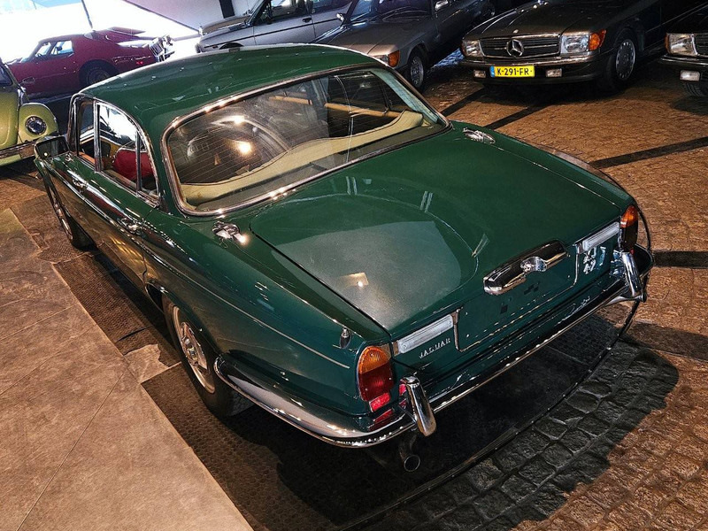 Jaguar XJ (series II) 4.2 Automatic - Berline: photos 4 Jaguar XJ (series II) 4.2 Automatic - Berline: photos 4