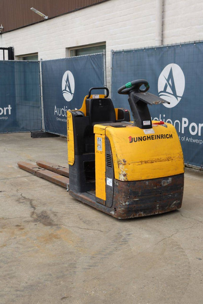 Jungheinrich ECF 20 - Transpalette: photos 3 Jungheinrich ECF 20 - Transpalette: photos 3