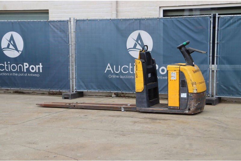 Jungheinrich ECF 20 - Transpalette: photos 2 Jungheinrich ECF 20 - Transpalette: photos 2