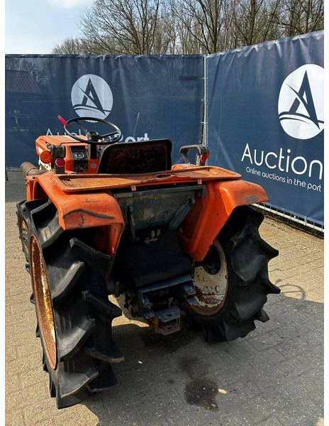 Kubota B1600E - Tracteur agricole: photos 2 Kubota B1600E - Tracteur agricole: photos 2